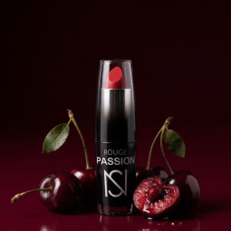 Rouge à Lèvres Passion – Couleur Intense & Longue Tenue